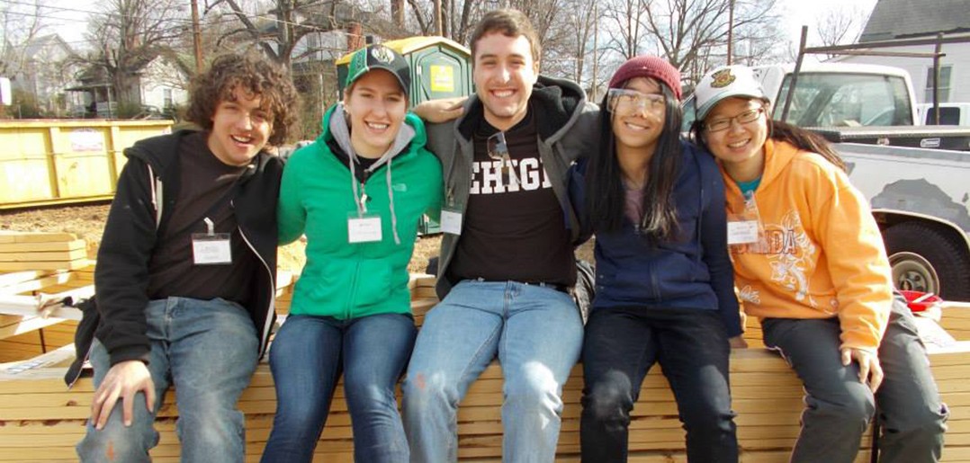 Coursework, service offers alternative spring break opportunities for students