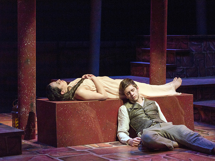 150411_Romeo_And_Juliet_Barry_08_web