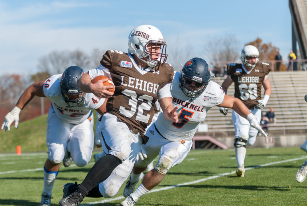 Defense, Bragalone’s four touchdowns carry Lehigh to 34-21 win over Holy Cross