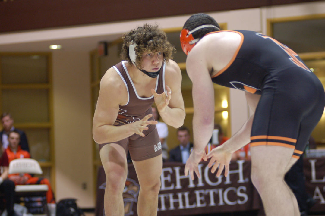 Lehigh wrestling team wins big for second straight dual heading into break