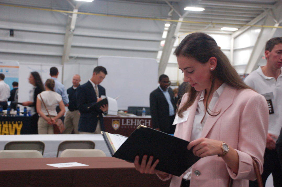 Fall career expo provides employment opportunities for students