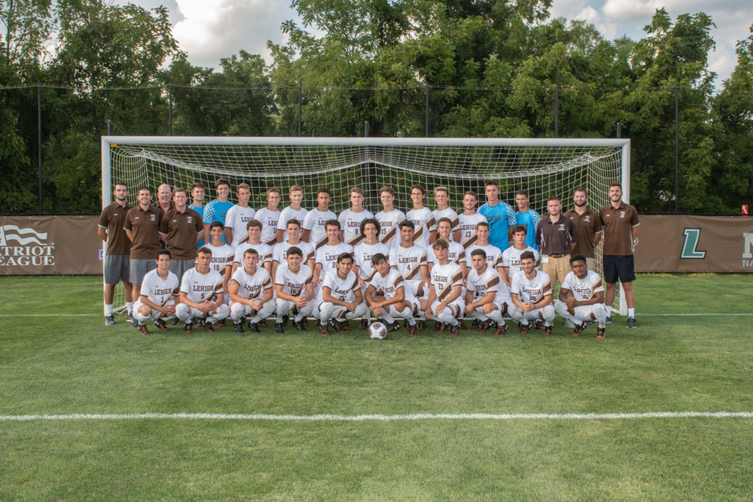 Balls and brains: men’s and women’s soccer earn academic honors