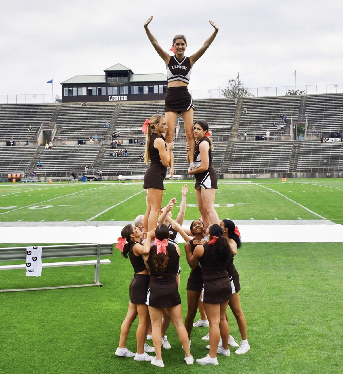 Cheer And Dance Seniors Reminisce On Experiences The Brown And White