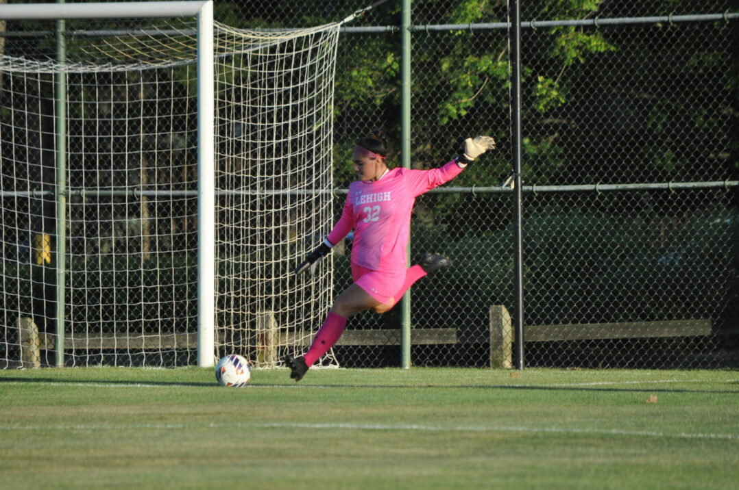 Freshmen goalkeepers make early impact in the net