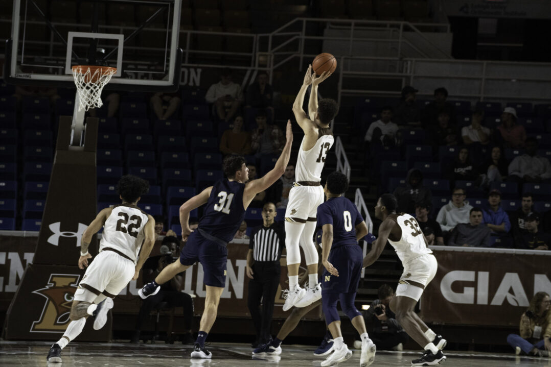 Lehigh men’s basketball falls to Navy at home