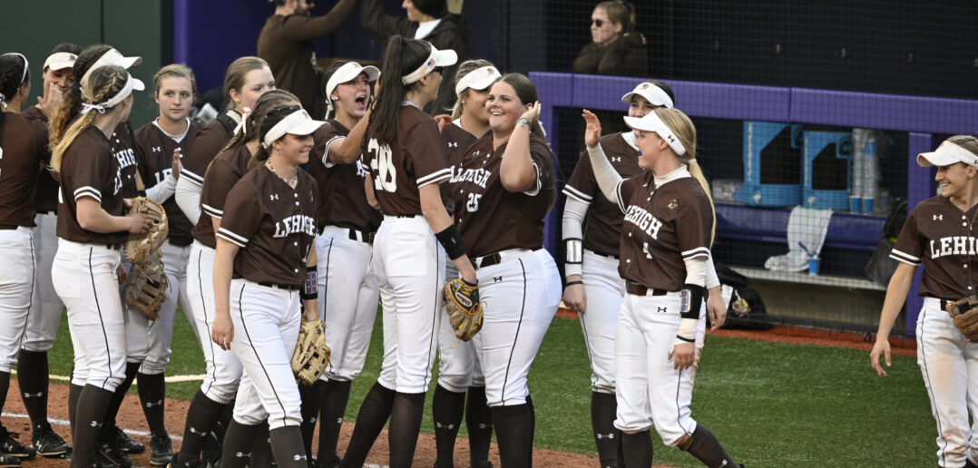 Softball kicks off season with southern road trip