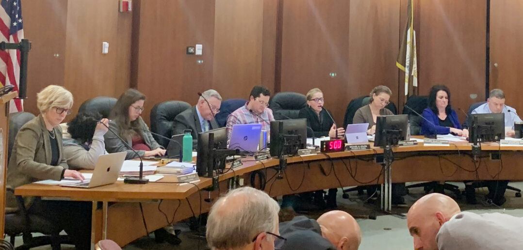 City Council tables public comment limits