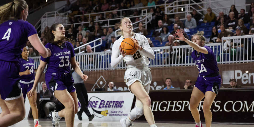 Lehigh women’s basketball advances to Patriot League Championship after 65-44 win over Holy Cross