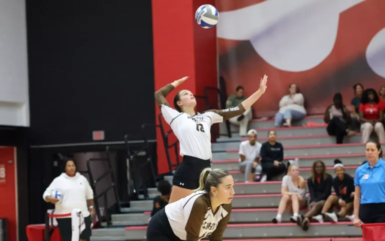 Madison McCartney upholds leadership role for Lehigh Volleyball