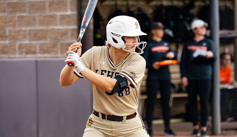 Lizzie Kern builds discipline, power through softball