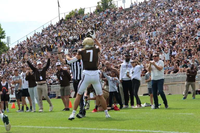 Lehigh defeats Dartmouth 24-20, their first nonconference win of the season