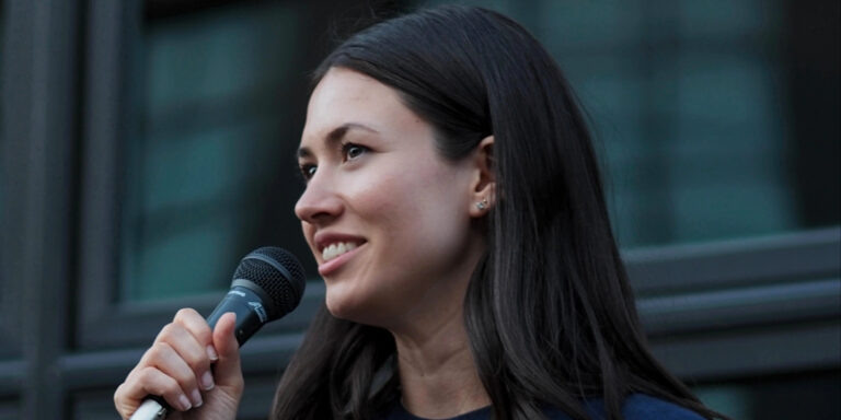 Stacy Kimie Lew ’14 empowers abuse survivors