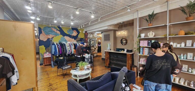 Annual Vintage Pop-Up Shop draws students and residents